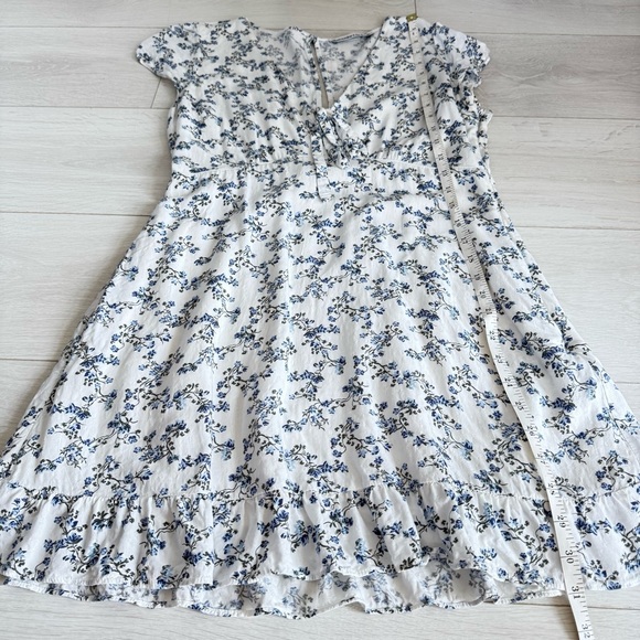 Abercrombie & Fitch Ditsy Floral Cap Sleeve Mini Lined Dress w Pockets Size M - Picture 4 of 7